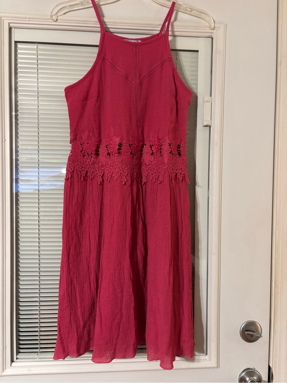 Sleeveless Pink Midi Dress with Crochet Waist